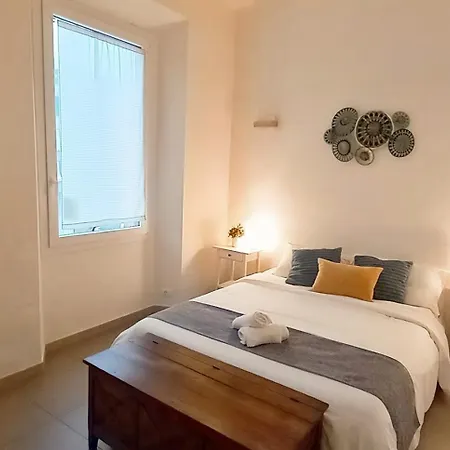 Charming & Spacious Florentine Home Just Two Mins From Tram Stop Florence Exterior photo